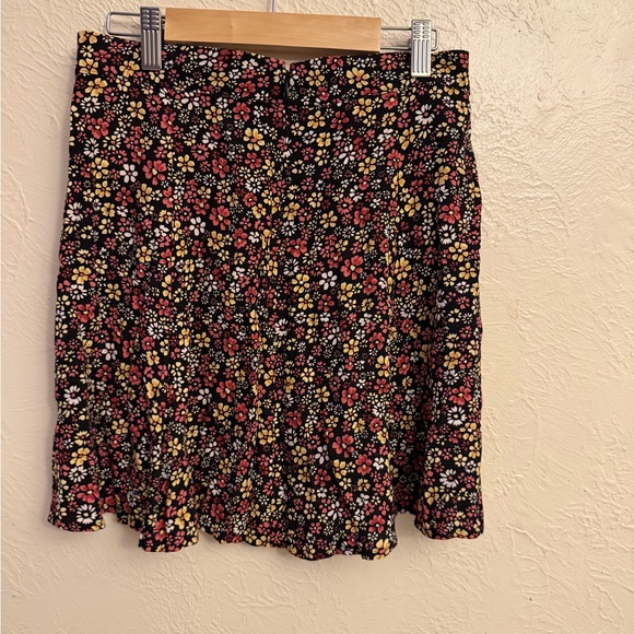 Reformation Multicolor Floral  Skirt - Picture 9 of 9